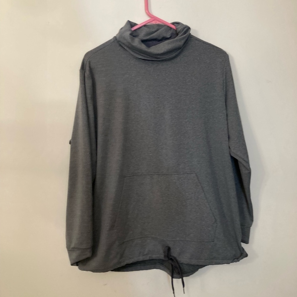 Nike dri-fit gray long sleeve turtleneck pullover